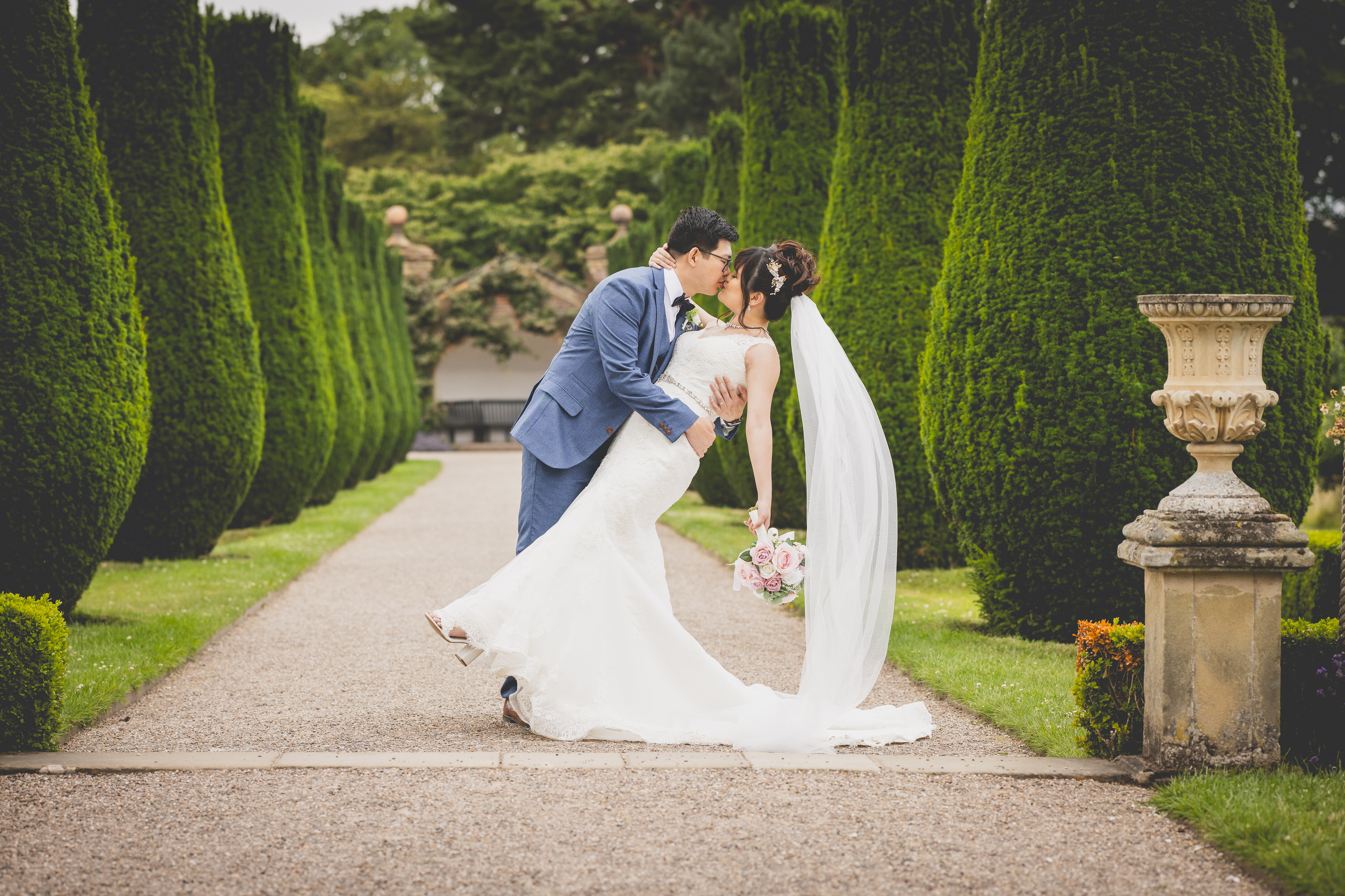 Creative wedding photography 