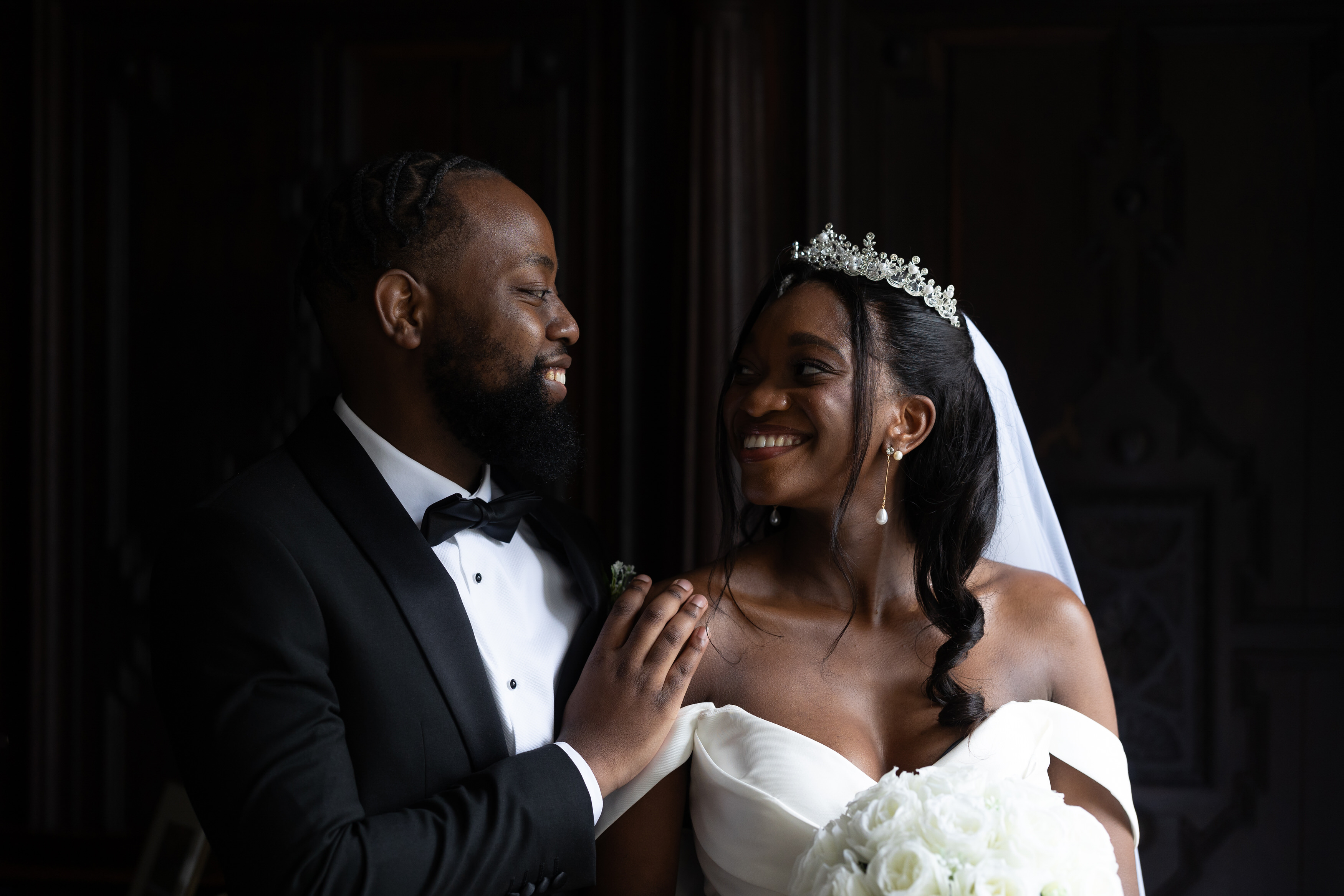 The happy couple have a photo together 