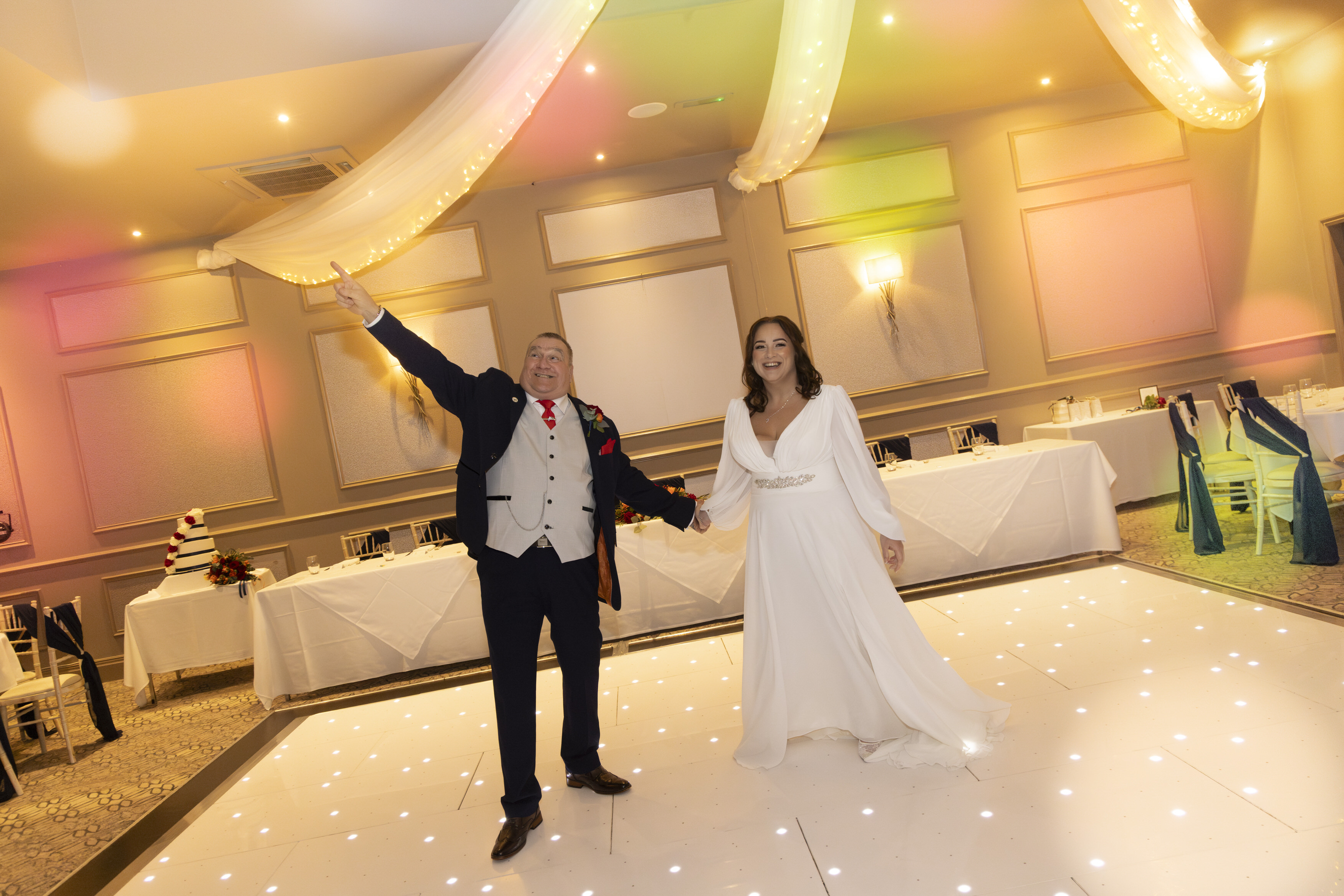 Gary and Claire take to the dance floor 